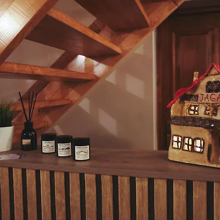 Jaga * 스클라르스카포렘바